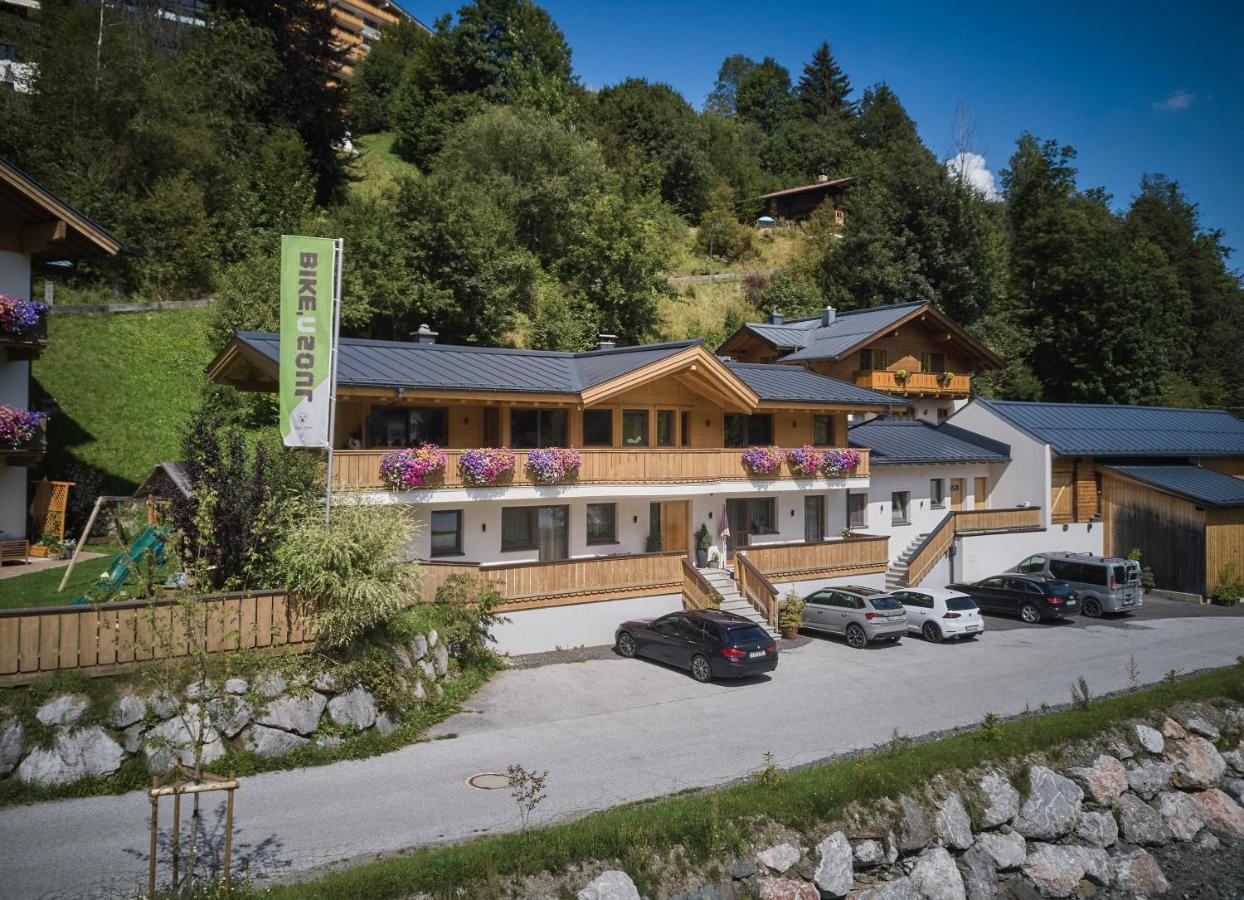 Am Zwoelferkogel Appartements Saalbach-Hinterglemm Exteriér fotografie