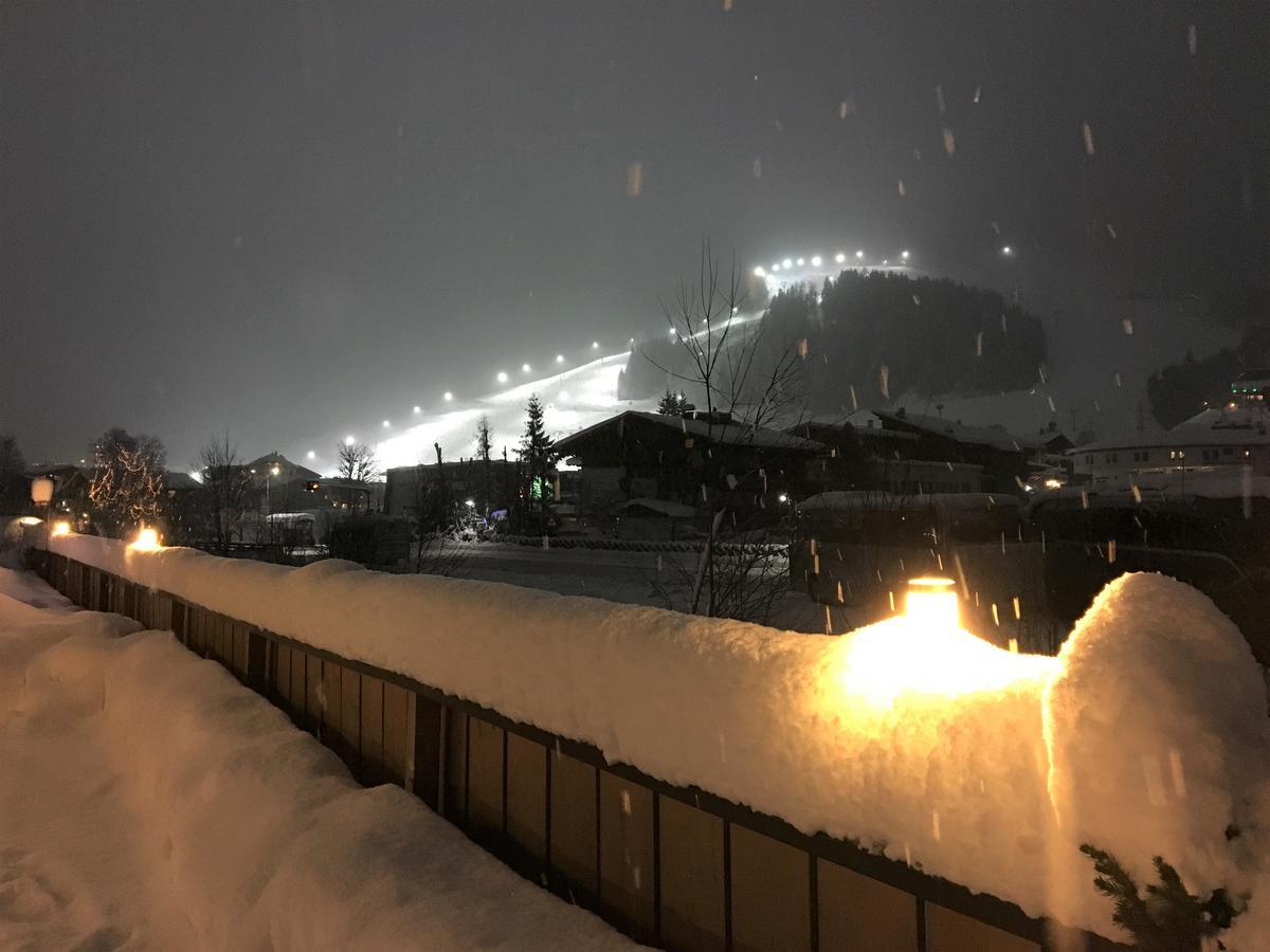 Am Zwoelferkogel Appartements Saalbach-Hinterglemm Exteriér fotografie